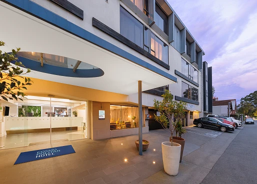 Cosmopolitan Hotel